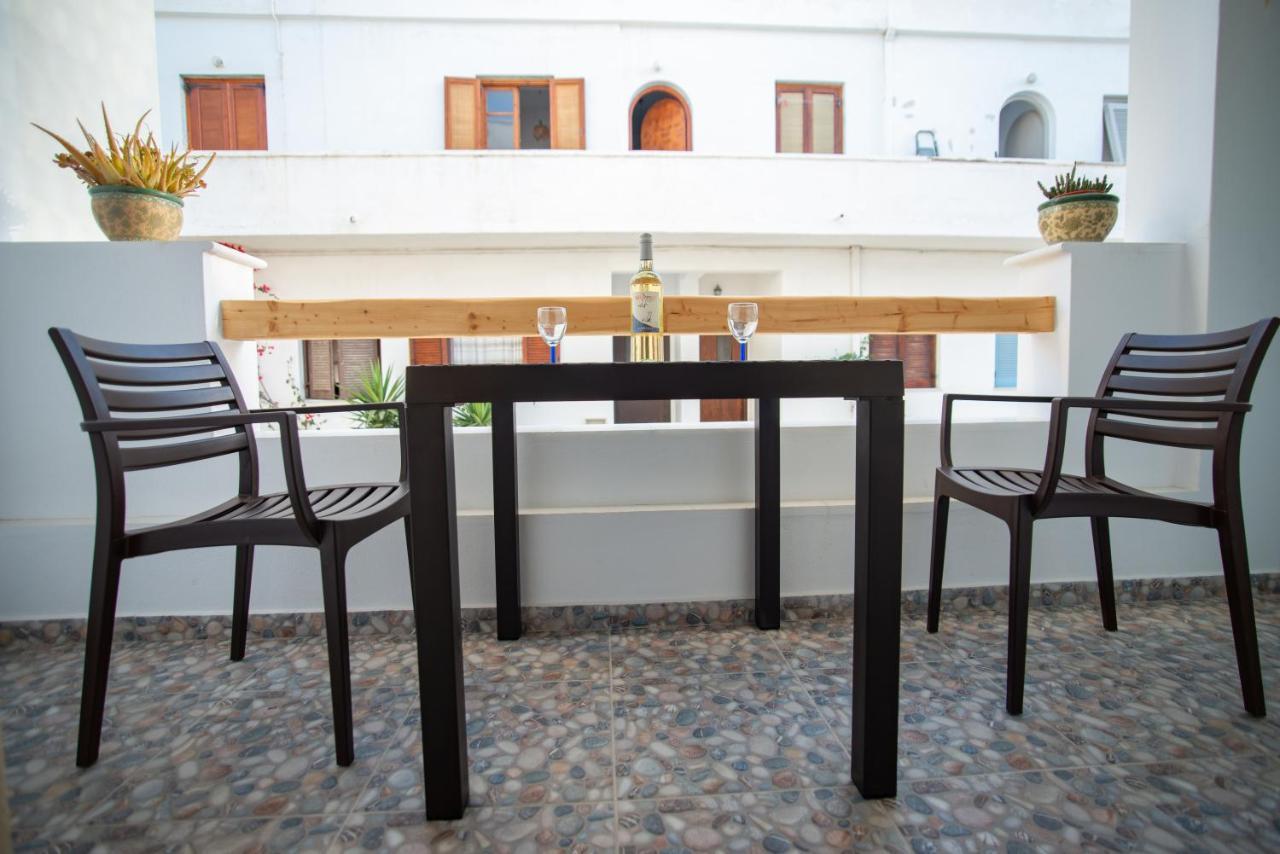 Studios Thiseas Naxos City Экстерьер фото