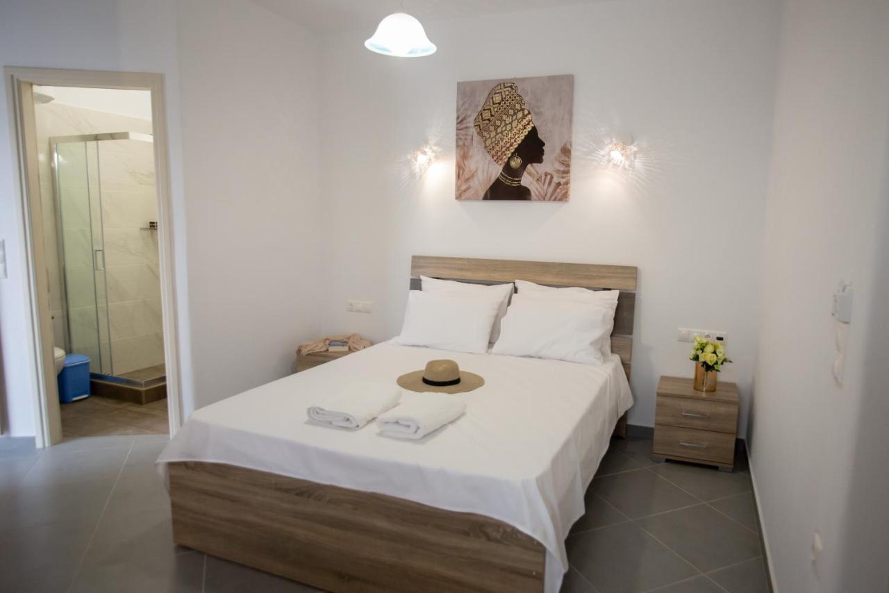 Studios Thiseas Naxos City Экстерьер фото